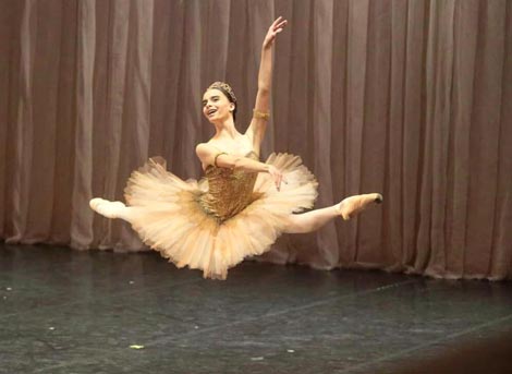 Anamarija Marković u varijaciji Gamzatti iz baleta La Bayadère