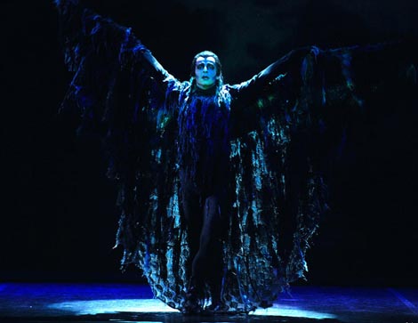 Andrei Izmestjev (Rotbart); Petar Iljič Čajkovski, Labuđe jezero, kor. Derek Deane, HNK u Zagrebu, 2008., foto: Novković