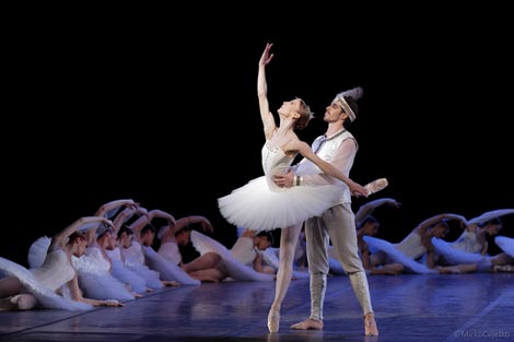 Hrvatsko narodno kazalište u Zagrebu: Ludwig Minkus, Bajadera, kor. Vasilij Medvedev (rema izvorniku Mariusa Patipaa), foto: © Mirko Cvjetko