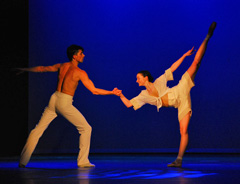 Baletni ansambl Kazališta Komedija i Zagrebački baletni solisti: Brel, kor. i red. Dinko Bogdanić