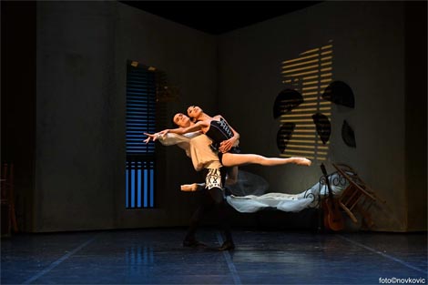 Hrvatsko narodno kazalište u Zagrebu: Georges Bizet – Roland Petit, Carmen, kor. Roland Petit, foto: Novković 