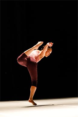 Hrvatsko narodno kazalište u Zagrebu: Decadance, kor. Ohad Naharin, foto: hnk.hr