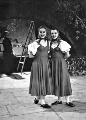 Đurđica Ludvig na snimanju baleta Đavo u selu, London, 1955.