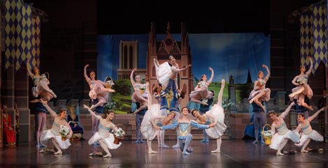 Hrvatsko narodno kazalište Split: Cesare Pugni, Esmeralda, kor. Vasilij Medvedev, Stanislav Fečo