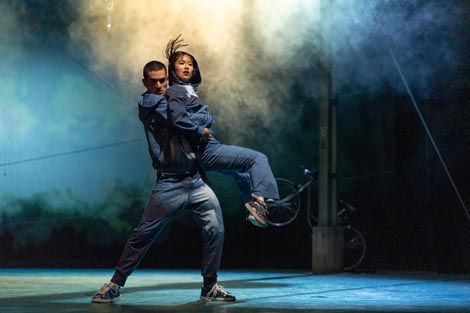 Hrvatsko narodno kazalište Ivana pl. Zajca, Rijeka: Grand finale: The Turtle and the Phone Booth, kor. Nadav Zelner, foto: Fanni Tutek-Hajnal