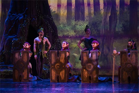 Hrvatsko narodno kazalište u Osijeku: Bela pl. Adamović, Jela, kor. i red. Vuk Ognjenović, foto: facebook