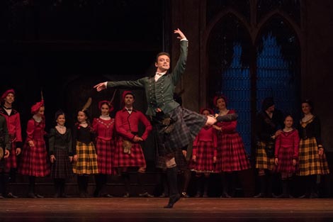 Hrvatsko narodno kazalište Split: Herman Severin Løvenskiold, La Sylphide, kor. Karina Elver (prema Augustu Bournonvilleu)