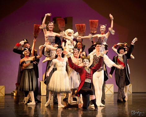 Hrvatsko narodno kazalište u Osijeku: Bruno Bjelinski, Mačak u čizmama, kor. Ljiljana Gvozdenović, foto: Kristijan Cimer