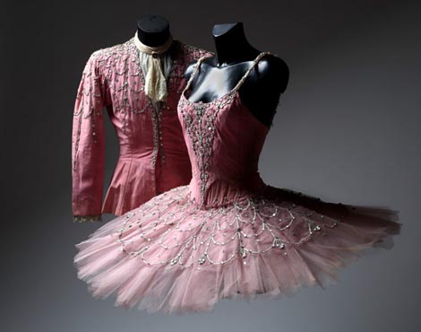 Kositimi Princa i Vile šećera (II čin) rađeni za Belindu Wright i Jelka Yureshu, kostimograf Jelko Yuresha, 1968., Kolekcija Yuresha