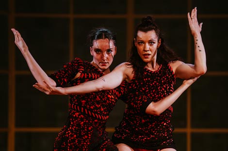 Hrvatsko narodno kazalište u Varaždinu, Kazalište Marina Držića, Dubrovnik, Hrvatsko narodno kazalište Split: William Shakespeare, Maša Kolar, Othello, kor. Maša Kolar, fot: Marjan Marinović