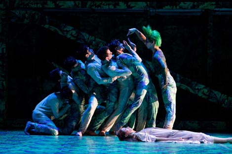 Hrvatsko narodno kazalište u Zagrebu: Bruno Bjelinski – Giorgio Madia, Petar Pan, kor. i red. Giorgio Madia