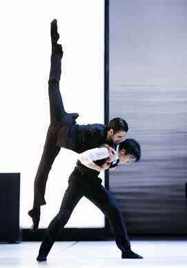  Hrvatsko narodno kazalište u Zagrebu: Gustav Mahler - Valentina Turcu, Smrt u Veneciji, kor. i red. Valentina Turcu