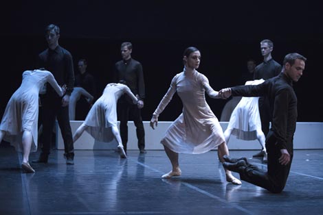 Narodno pozorište Sarajevo: Stabat mater, kor. Edward Clug, foto: Sulejman Omerbašić