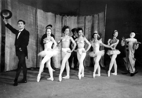 Drago Boldin, Zlatica Stepan, Đurđica Ludvig, Ljubinka Dobrijević, Viktorija Slamnik, Jennifer Lowe-Boldin, Hrvoje Ježić; HNK u Zagrebu, Pelivani, kor. Octavio Cintolezi, 1957.