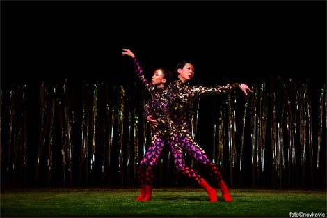 Hrvatsko narodno kazalište u Zagrebu: Igor Stravinski – Maša Kolar ⁄ Edward Clug, Žar-ptica, kor. Maša Kolar, foto: Novković